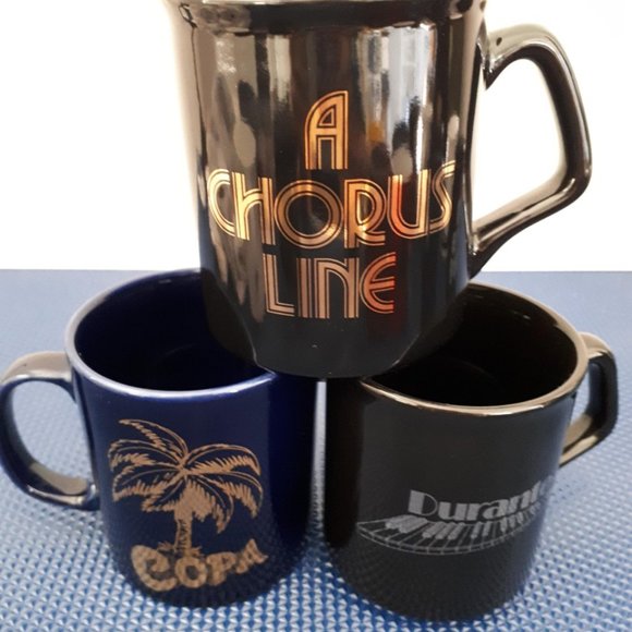 **SOLD** (C) Broadway Lover Mugs - Set of 3 - Picture 1 of 8
